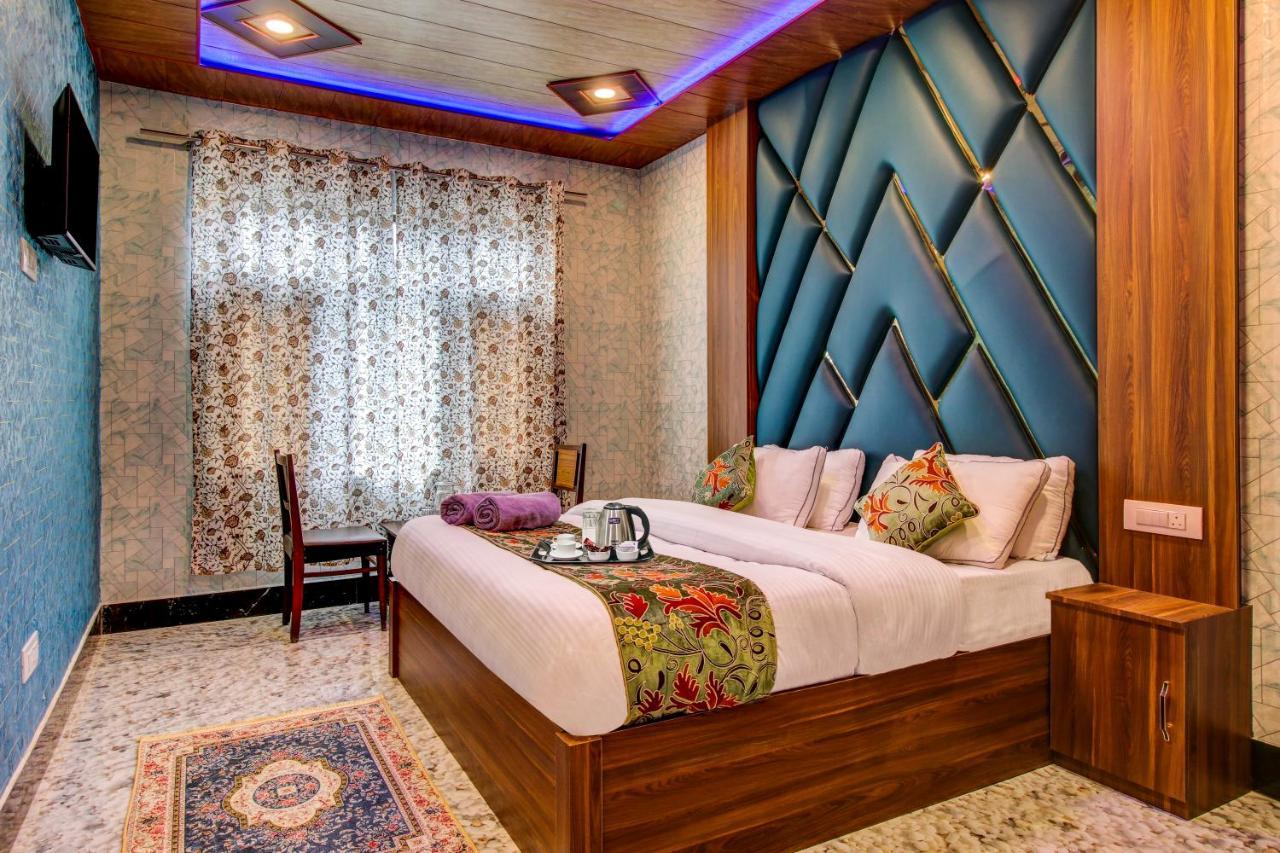 Hotel Royal Hameed Σριναγκάρ Εξωτερικό φωτογραφία