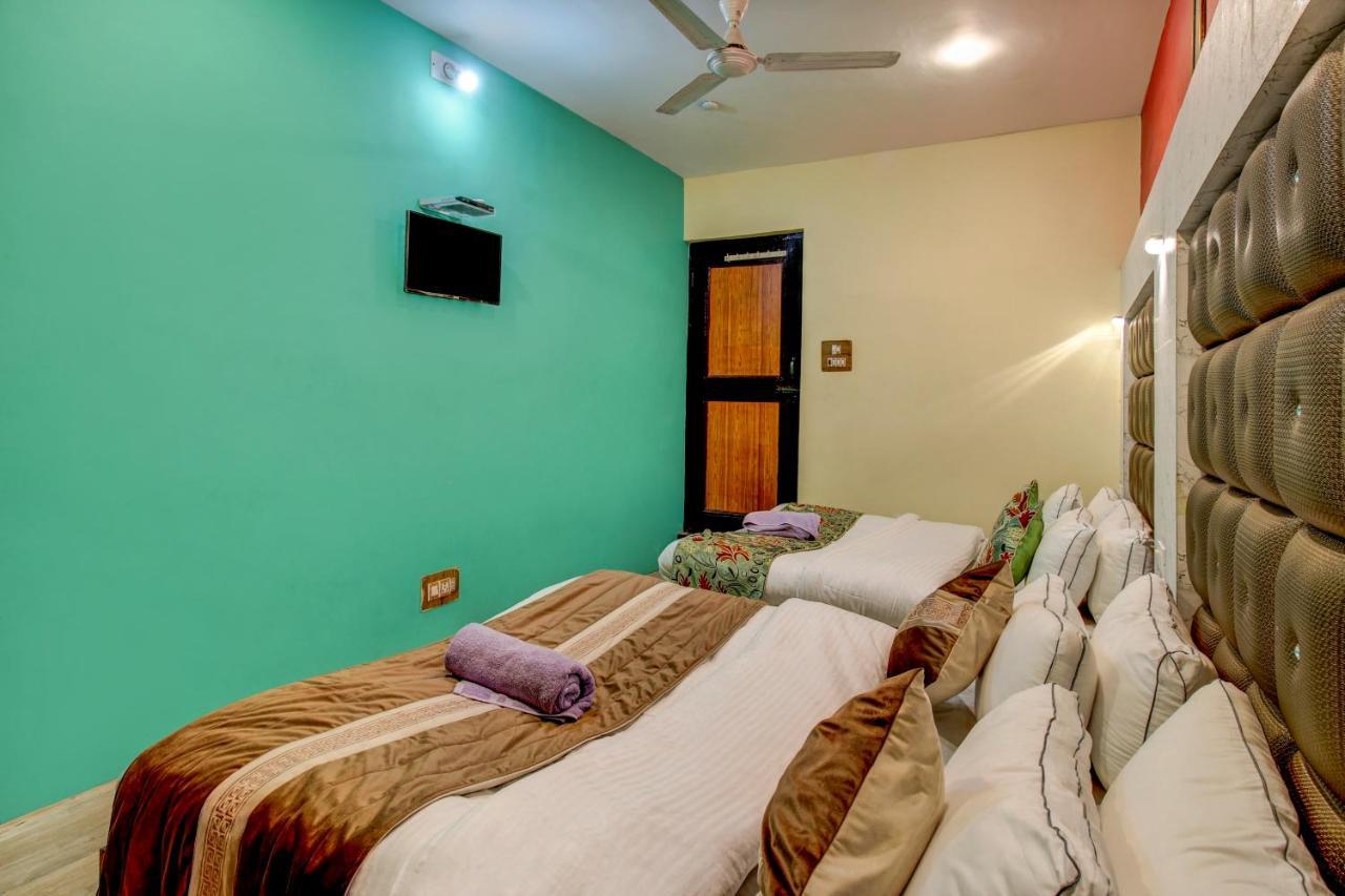 Hotel Royal Hameed Σριναγκάρ Δωμάτιο φωτογραφία