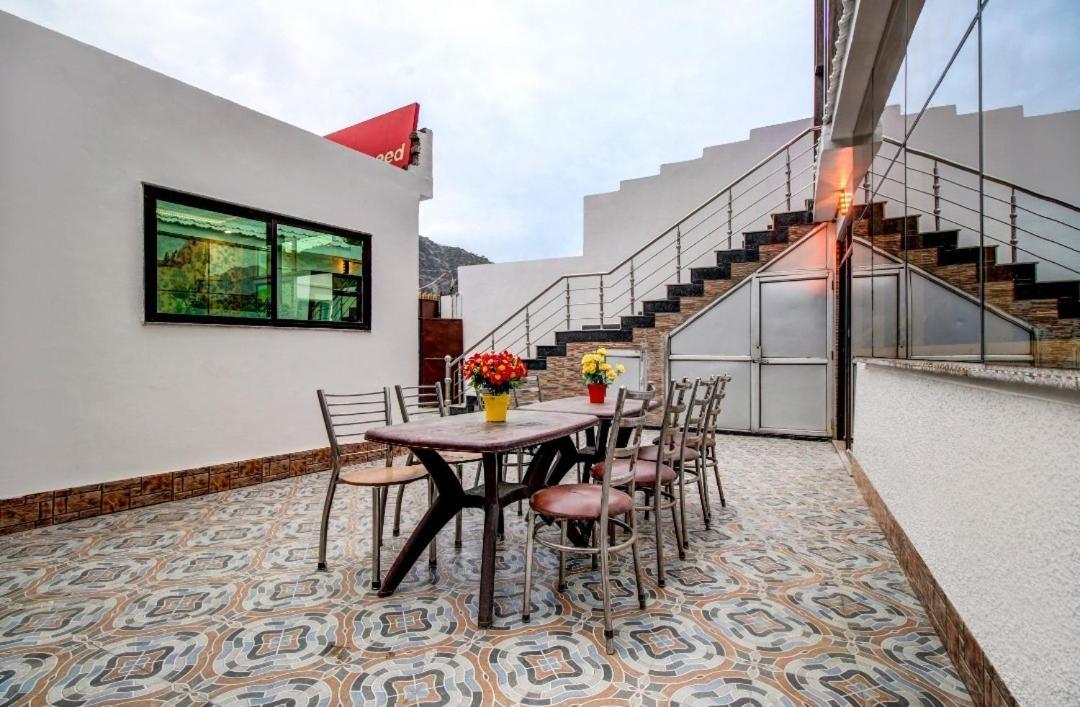 Hotel Royal Hameed Σριναγκάρ Εξωτερικό φωτογραφία